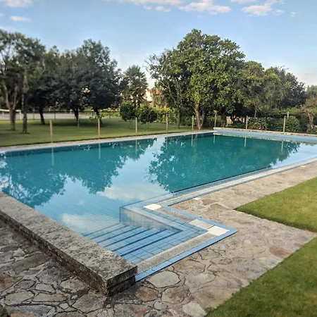 Апартаменты T2 Ground Floor