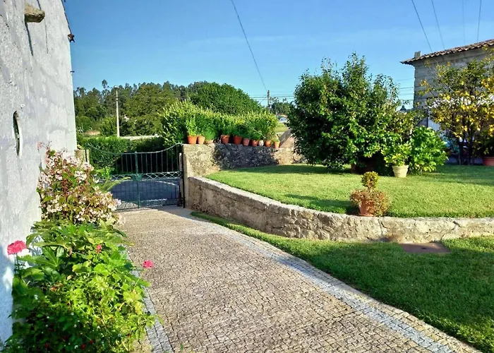 T2 Ground Floor Apartment Grimancelos